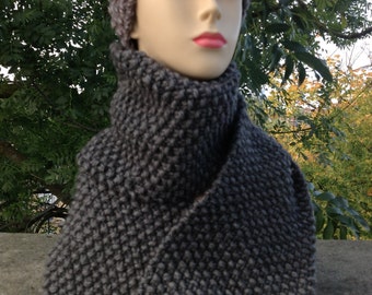 Hand knit merino wool grey scarf