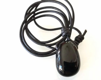 Black Obsidian Pendant Necklace (NKLAC-0034)