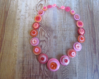 Button Necklace Pink and Orange Button Necklace Retro Vintage