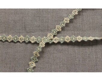 Ribbon embroidered flowers - 1 cm-yellow/green