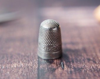 Vintage Silver Thimble, Silver and Steel Core - Antique Thimble,Silver Thimble