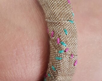 Bracelet recycled linen