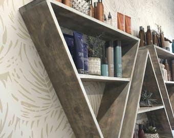 Triangle Shelf (3FT)