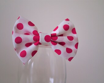 Bowtie with pink polkadots