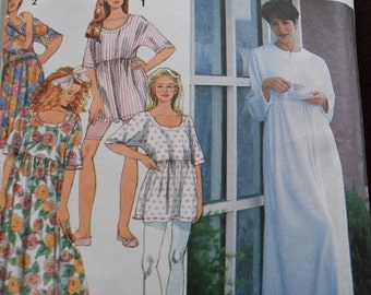 Vintage Simplicity 8094 Three Hour Sleepwear (uncut) in Size Petite -Medium