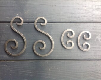 Iron scrolls