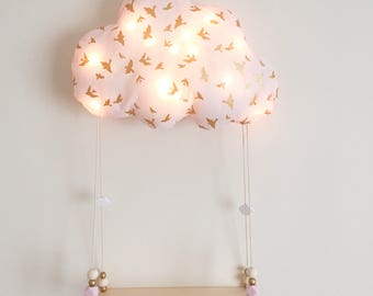 Jolie veilleuse nuage et sa balançoire en bois et perles - décoration style scandinave