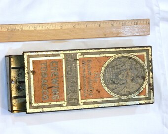 vINTAGE TOBACCO dISPENSER CHEWING TOBACCO tHE gOOD jUDGE rECOMMENDS rIGHT-cUT