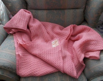 Vintage LAN-AIR-CEL Cellular All Wool Blanket