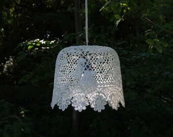 Crochet pendant Light