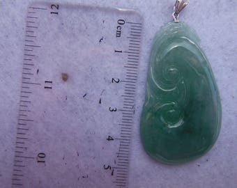 Burmese Jadeite Green/Clear Oval Nicely Carved Pendant 18c White Gold Diamond Set