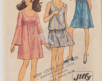 Simplicity 8229 Misses' Jiffy Dress Size 10 Bust 32.5"