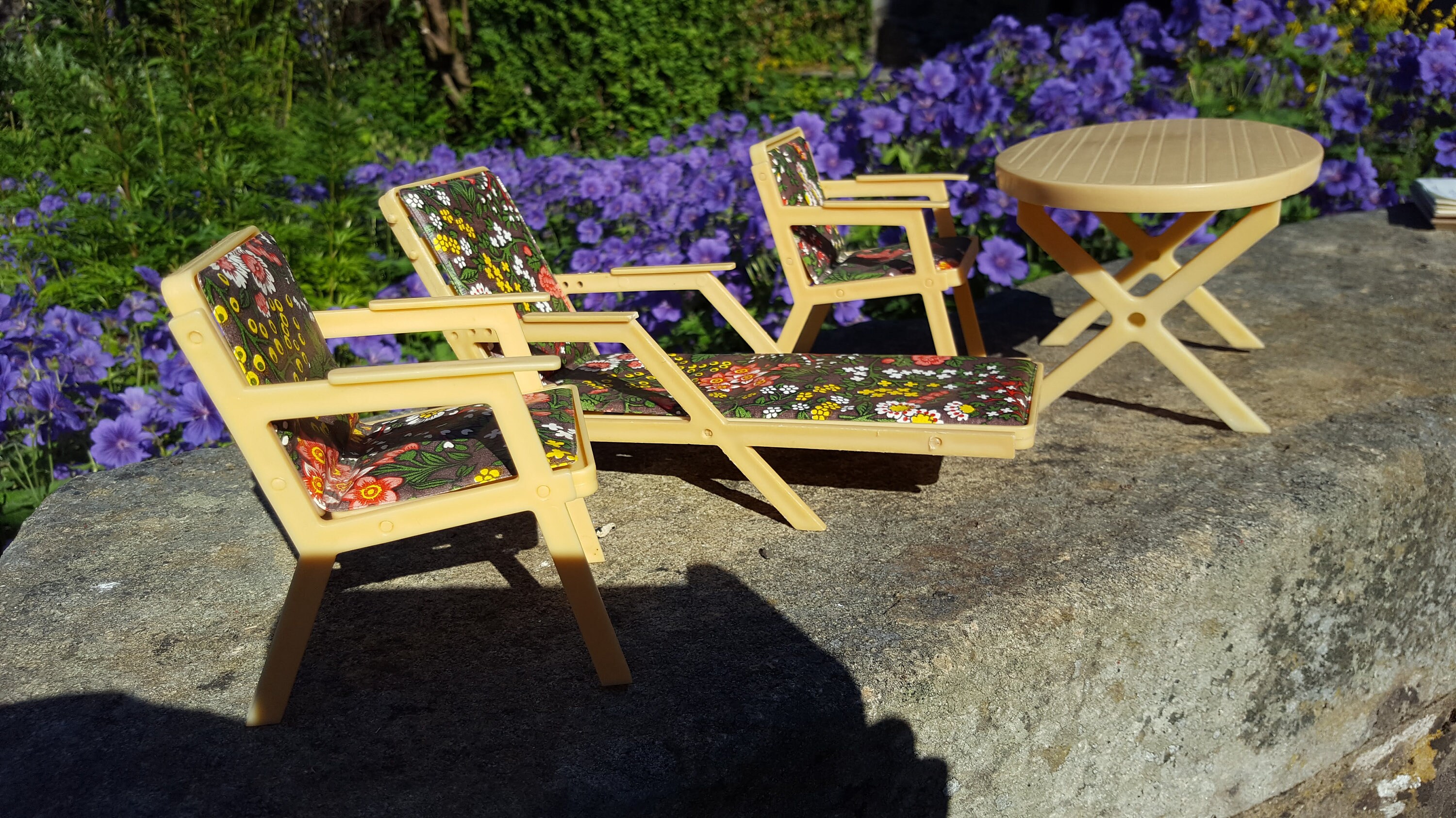 Vintage Dolls Garden Furniture / Retro Doll Furniture / Sindy