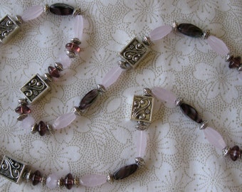 Pretty In Pink Necklace
