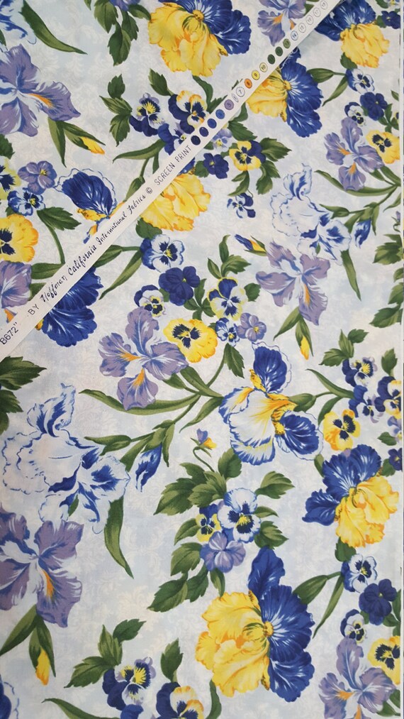 Hoffman California International fabric "FloraBundla Style" B672Pansy