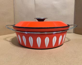 Cathrineholm of Norway - Orange Lotus - 10.5" Dutch Oven Pan - Circa 1960s