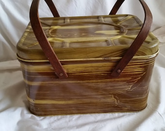 Vintage Bread Box/ Picnic Basket