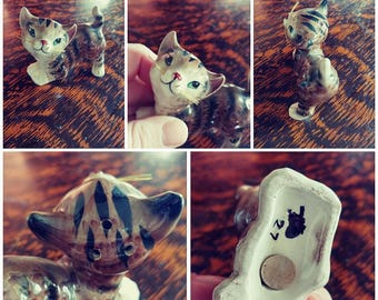 Vintage Kitty Ornament