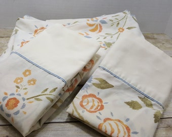 Twin Flat Sheet and 2 Standard Cases, 1970s-1980s, vintage sheets
