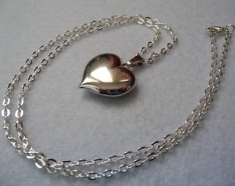 Finland. Pendant. Silver. Vintage.