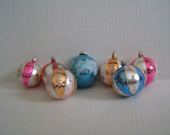 7 Vintage Christmas Tree Ornaments