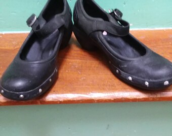 Women's Merrill Black Mary Janes!