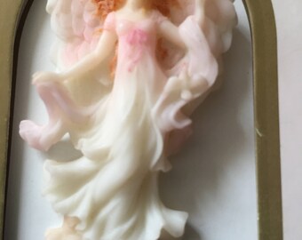 Vintage Angel Design Pin/Brooch