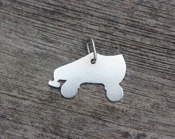 Roller skate silver pendant