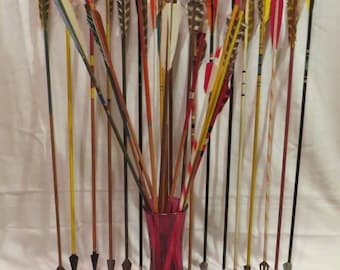 Vintage wood arrows set. Decorative vintage wooden arrows. Pick up to 6 archery colorful painted wood shafts with feather fletchings