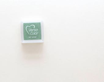 Ink Pad VersaColor Sage No. 187 small, Pigment Ink, Acid-free, Stamp Pad, Water-Soluble, Embossing Ink, Multipurpose, Versa Color InkPad