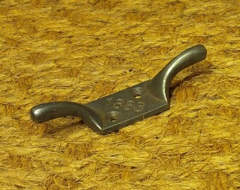 Double Cleat Hook - Cast Iron Hook