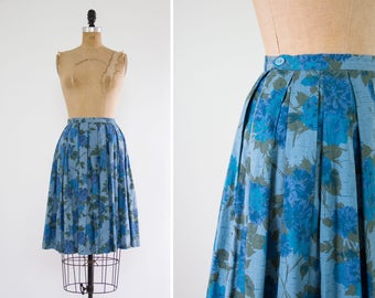 vintage 1950s skirt | blue rose skirt| full pleated circle skirt | 50s floral cotton skirt