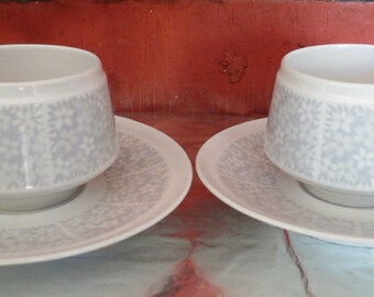 Arabia Finland Pitsi vintage coffee cups(2) and saucers(2).