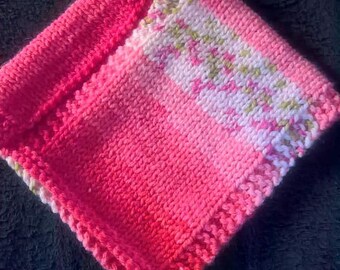 Cheerful chunky poncho
