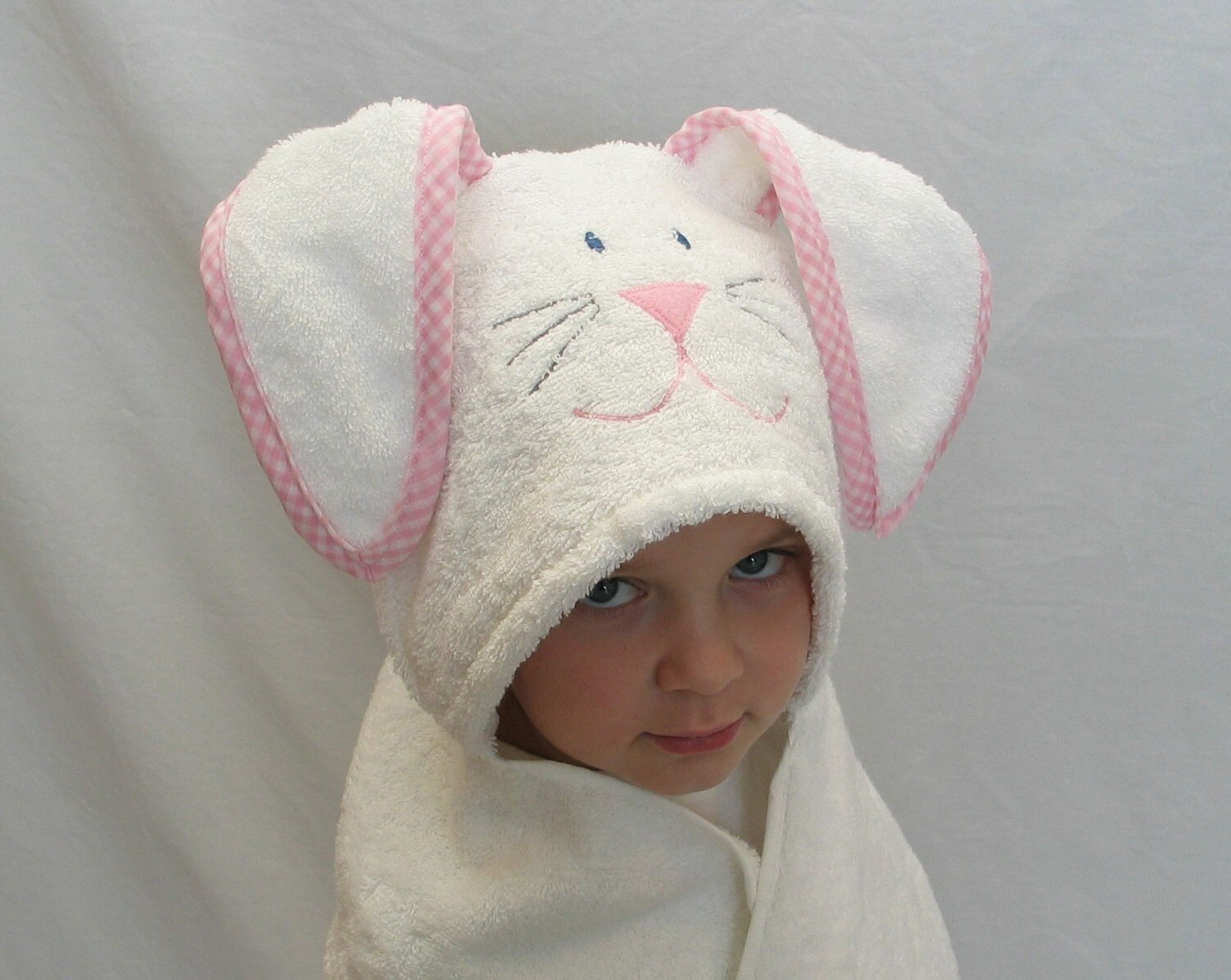 Bunny Rabbit Hooded Bath Towel pink gingham trim Perfect