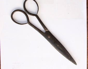 Antique hand forged scissors Vintage iron scissors Antique handmade tool Collectible scissor Stamped Rustic decor Farmhouse country