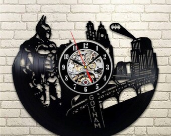 Batman Vinyl Record Clock DC Comics Art Batman Wall Clock Vintage Room Decore Batman Birthday Gift For Boy DC Wall Clock Large