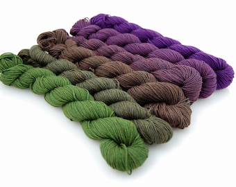 NIGHTMARE-MYS 622 Gradient set- 150 yards per skein (900 yards total)