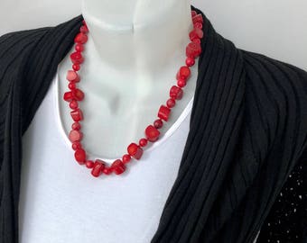 Red Coral Necklace, Red Necklace, Long Beaded Necklace, Natural Coral Jewelry, Red Jewelry, Boho Chic Necklace, Statement Jewelry, Red Coral