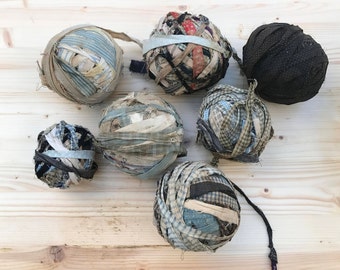 Antique Rag Balls, Quilting Fabric, 7 Yarn Balls, Homespun, Quilting Fabric, Antique Quilting Balls,Folky White Wicker Basket