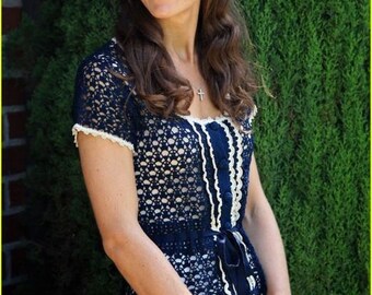MADE TO ORDER : Kate Middleton Crochet Top