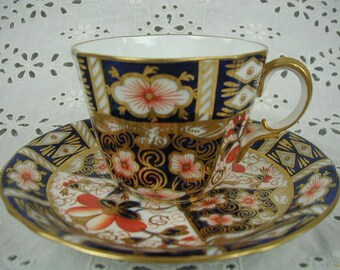 Vintage Royal Crown Derby Teacup and Saucer, England, OLD IMARI 2451