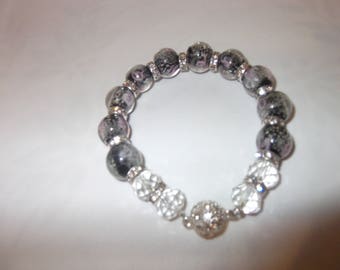 Shiny black glass beads bracelet