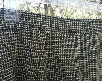 Black & Gold Houndstooth Knee Length Skirt