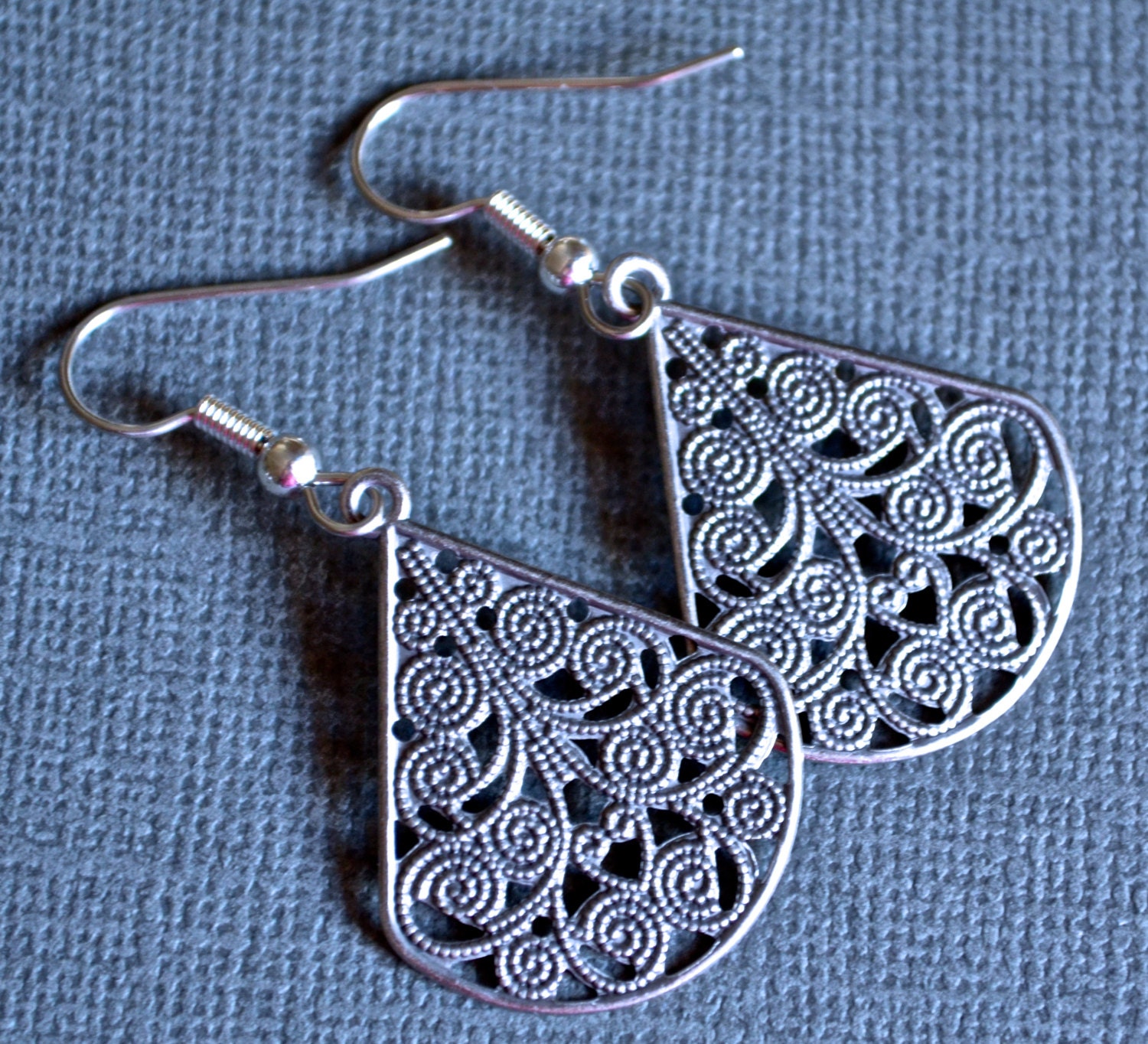 Antiqued Silver Filigree Teardrops . Earrings . Adele