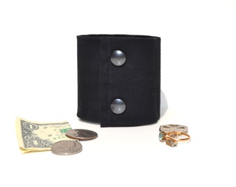 Secret Stash Wrist Money Cuff - Black - hide your cash, key, jewels, health info, meds , in a HIDDEN inside zipper...