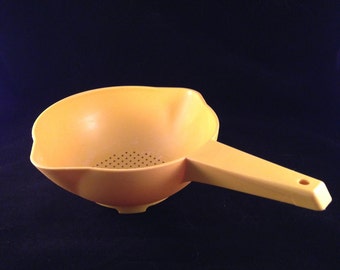 Vintage Yellow Tupperware Colander, Strainer One Quart Size
