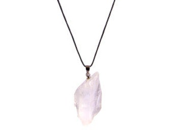 Crystal Necklace Womens Necklace Quartz Necklace Hippie Necklace Bohemian Necklace White Necklace Rock Necklace Gothic Necklace Witch 504