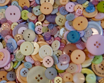100 Pastel Buttons, Blue, Pink, Lavender, Yellow, Melon Mix Grab Bag Crafting Jewelry Collect (b1377 -)