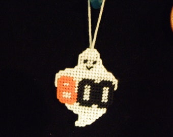 Plastic Canvas Ghost Ornament #48 Free Shipping within US